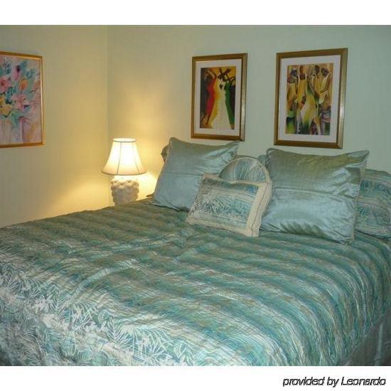 The Apollo On Marco Island Apartment Room photo