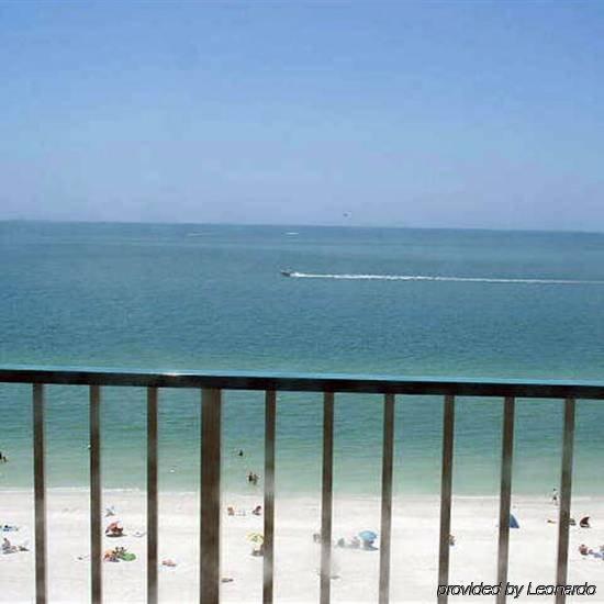 The Apollo On Marco Island Apartment Exterior photo